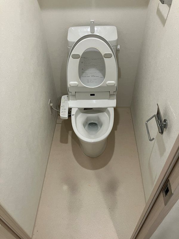 トイレ　トイレ