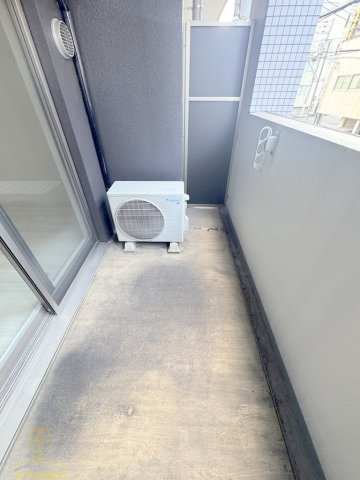 バルコニー　ミラージュパレス難波幸町