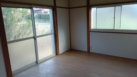 新利根グリーンコーポ Aの居間写真