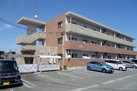 近鉄名古屋線 津新町駅 徒歩16分 築14年