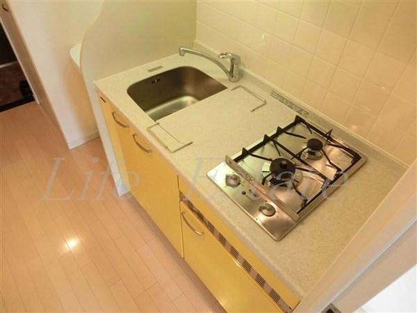 プレサンス心斎橋ザ・スタイルのキッチン写真
