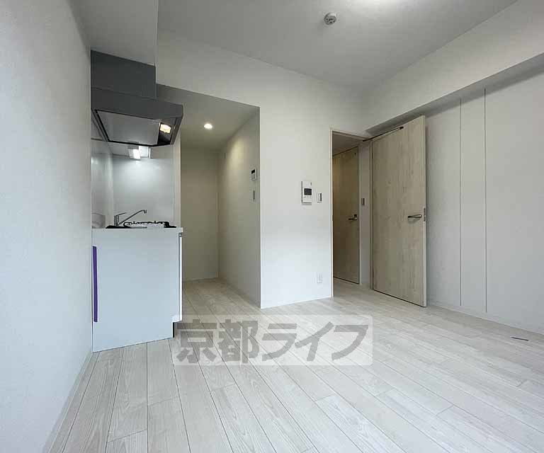 ソルテラスTHEKYOTO東寺の居間写真