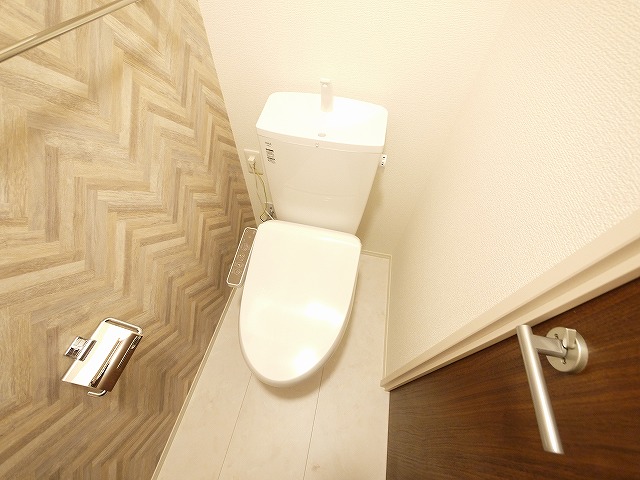 トイレ　落ち着いたトイレです