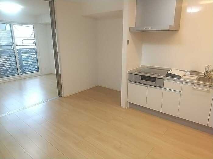 居室・リビング　明るいお部屋です。