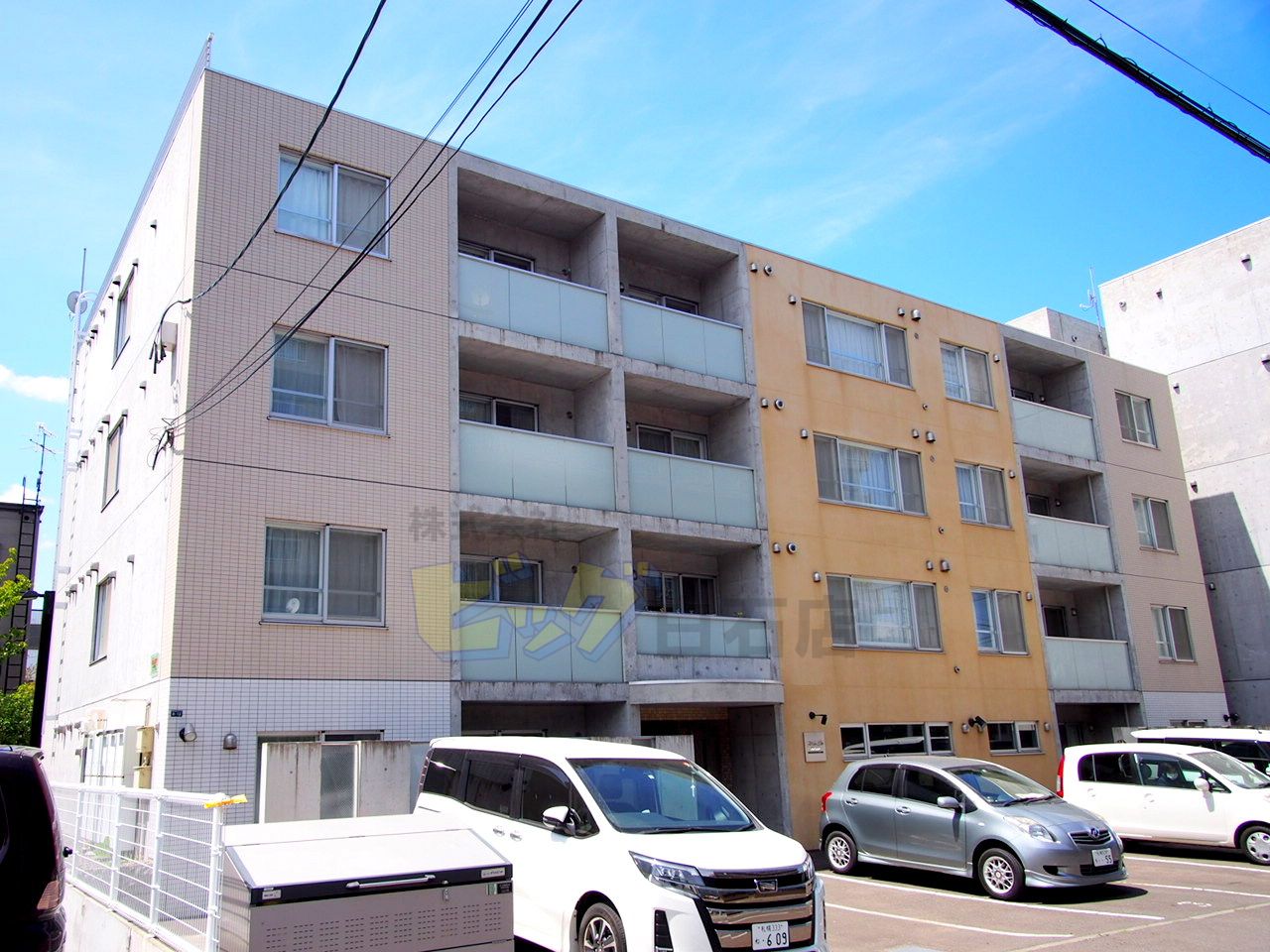 建物外観　人気の都市ガス採用マンションです♪