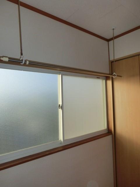 その他設備　室内洗濯物干し機