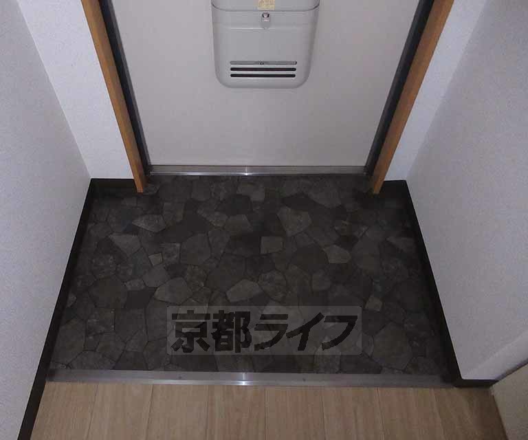 M’プラザ 津田駅前十二番館の玄関写真