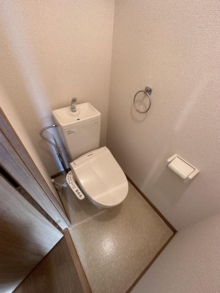 ファインコート学園西のトイレ写真