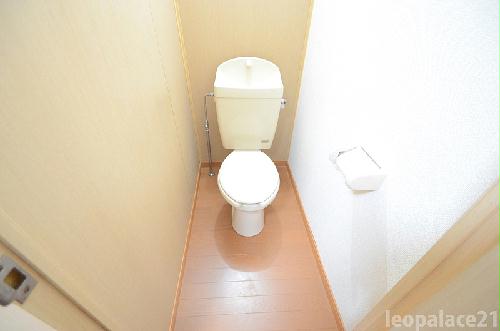 【レオパレス住吉のトイレ】