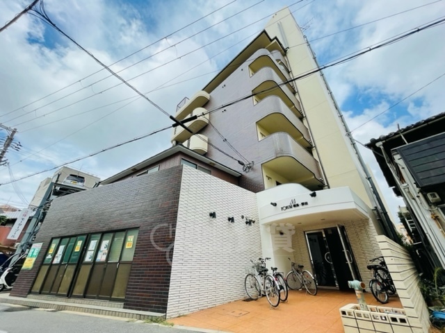 大阪市福島区野田のマンションの建物外観