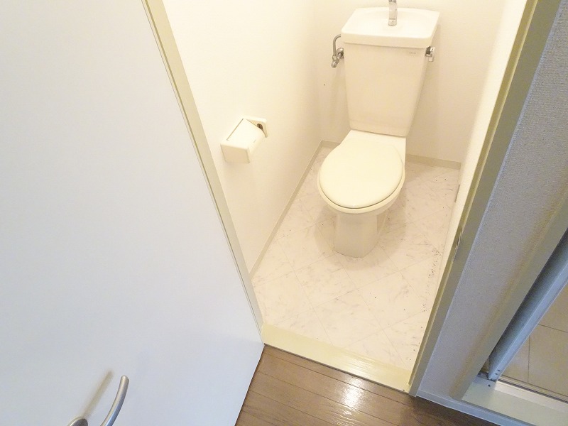 トイレ　シンプルで使いやすいトイレです