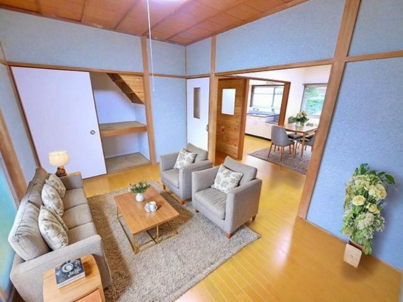 居室・リビング　CGで家具等を配置したもので家具等は含まれません