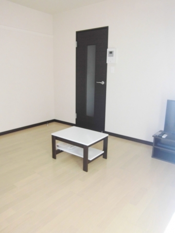 居室・リビング　同タイプ室内