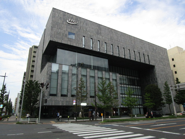 銀行　福岡銀行北九州営業部（銀行）まで400m