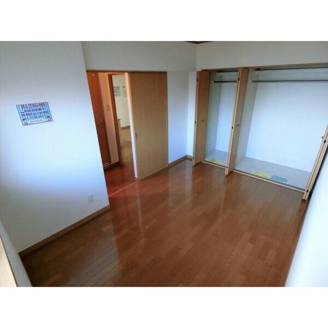 収納　図面と現状に相違がある場合には現状を優先