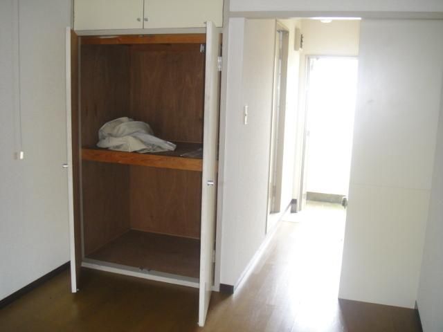 収納　☆ゆったりとした収納です☆