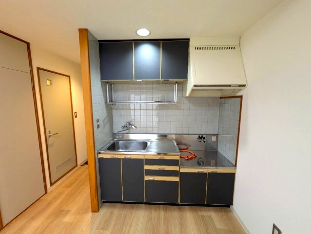 キッチン　2024年12月撮影※現況を優先致します。