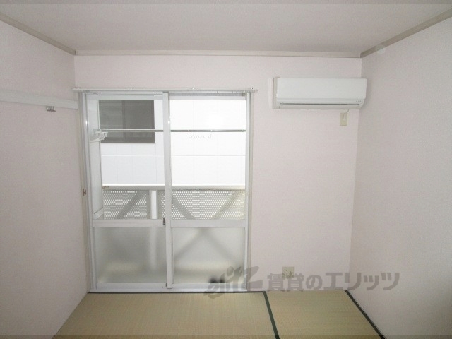 居室・リビング　居室