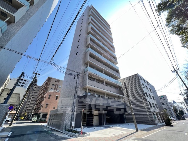 名古屋市中区平和のマンションの建物外観