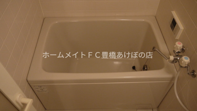 バス・シャワールーム　同型別部屋写真