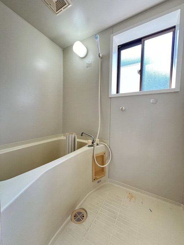 バス・シャワールーム　※同仕様写真