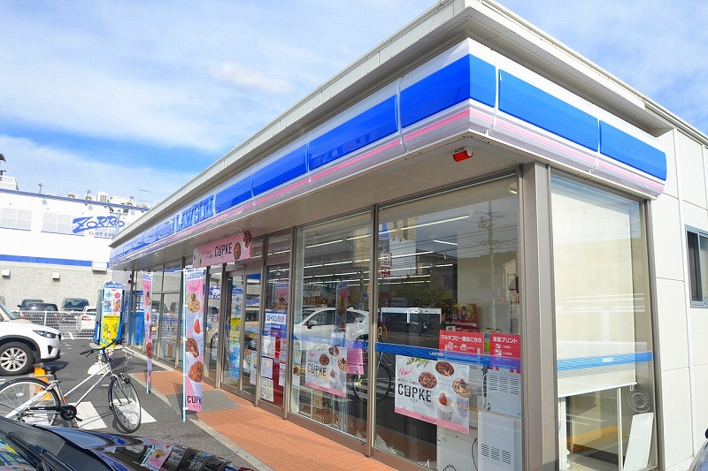 コンビニ　ローソン広島コイン通り店（コンビニ）まで432m