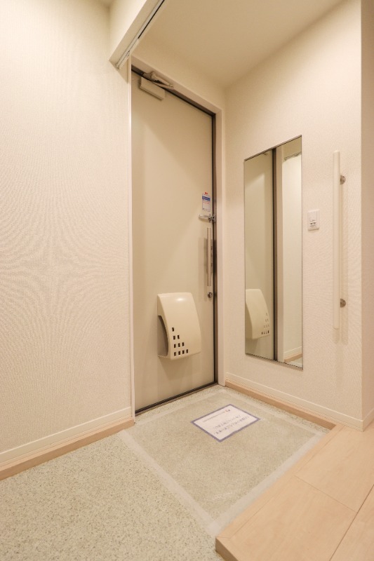 玄関　図面と現状に相違がある場合には現状を優先