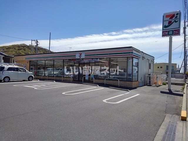 コンビニ　セブンイレブン 豊橋岩屋町店（コンビニ）まで1057m