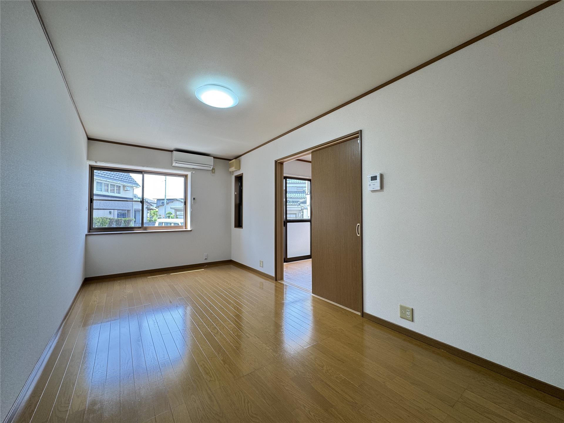 居室・リビング　12帖のリビングです♪