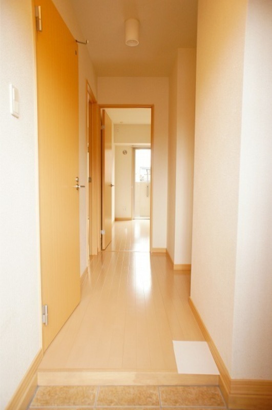 玄関　図面と現状に相違がある場合には現状を優先