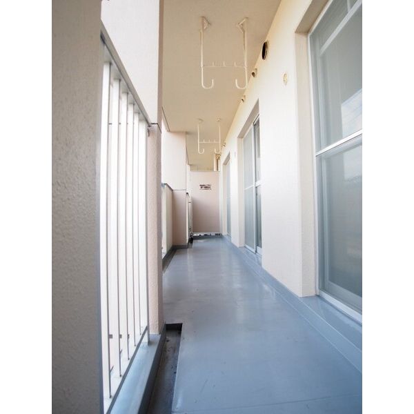 バルコニー　現況優先です。