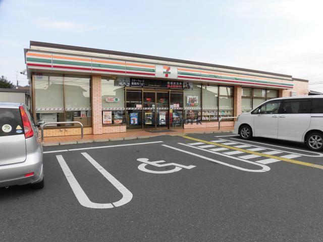 コンビニ　セブンイレブン八日市小脇店（コンビニ）まで283m