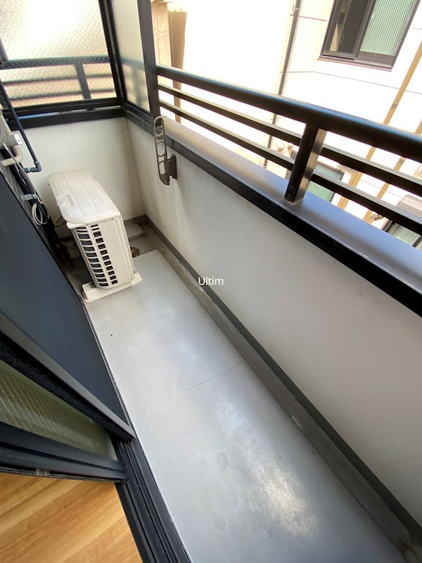 バルコニー　※他のお部屋です、ご参考までに