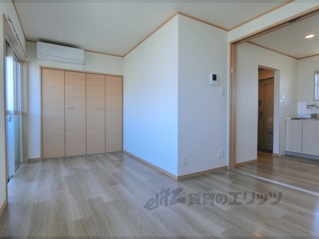 居室・リビング　洋室