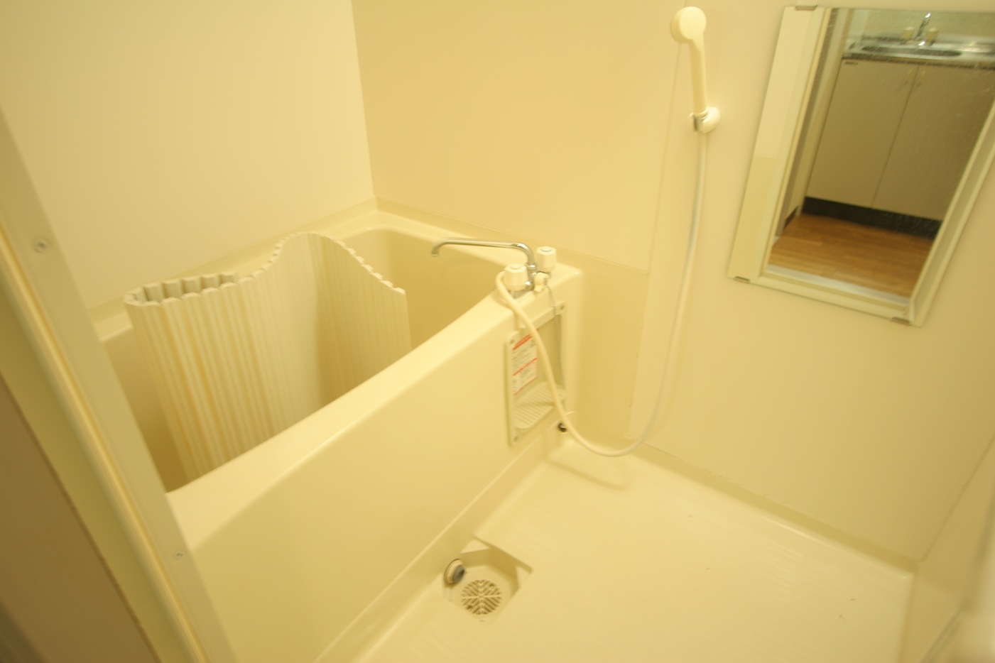 バス・シャワールーム　浴室