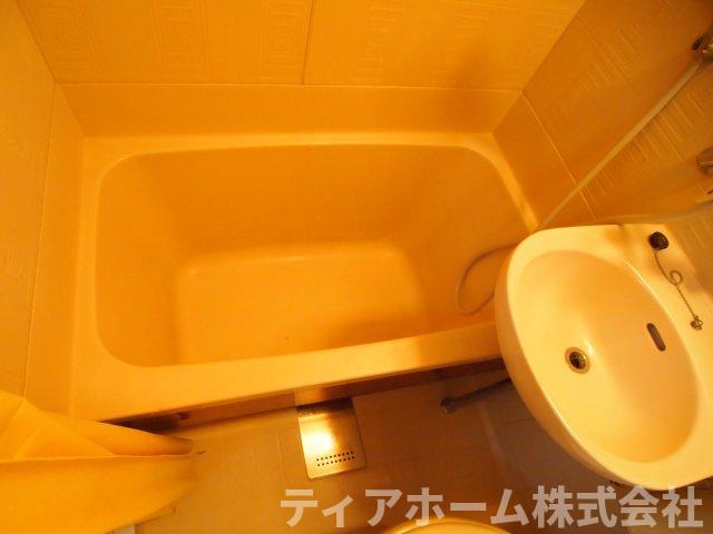 バス・シャワールーム　日々の暮らしに欠かせないお風呂です