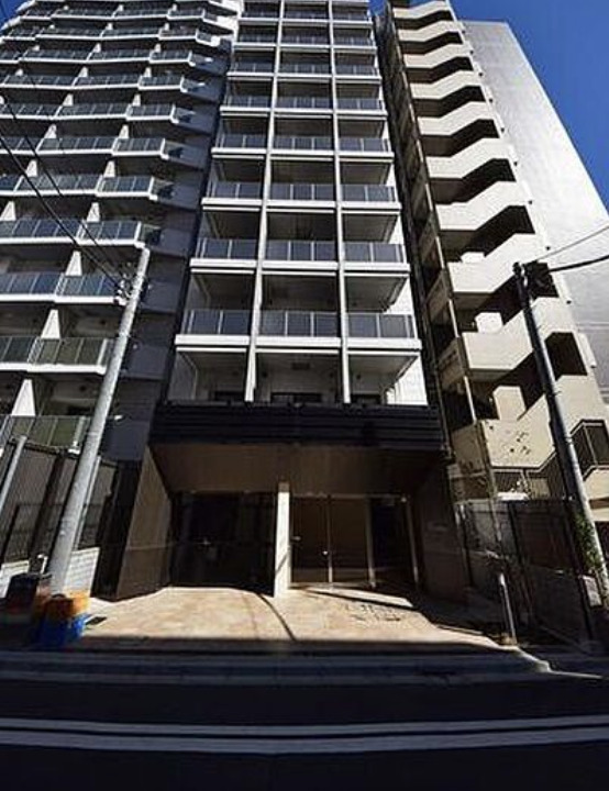 千代田区神田三崎町のマンションの建物外観