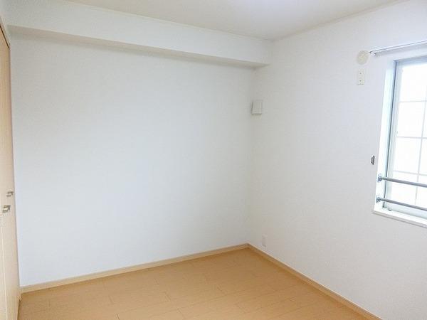 その他部屋・スペース　明るい洋室！