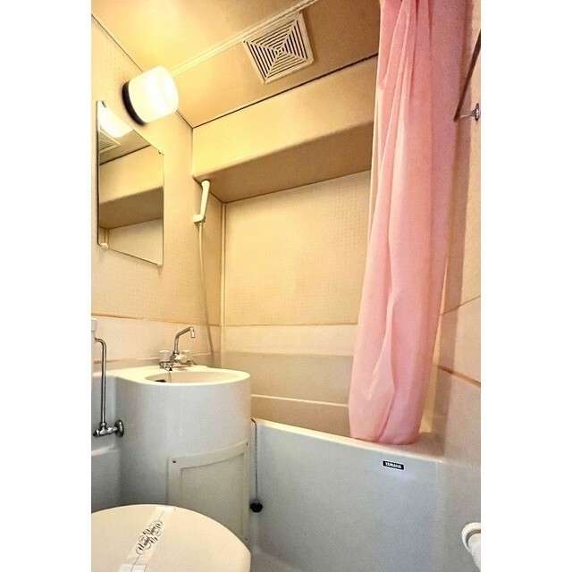 バス・シャワールーム　バス・トイレ