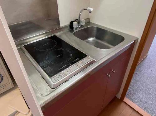 キッチン　設備・仕様は号室により異なる為、現況を優先致します。