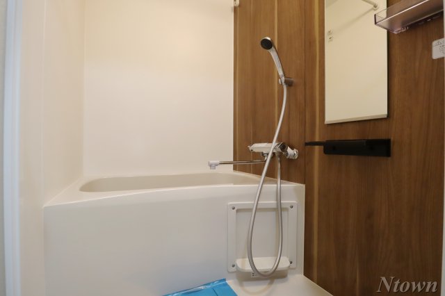 バス・シャワールーム　ゆったり過ごせるお風呂です