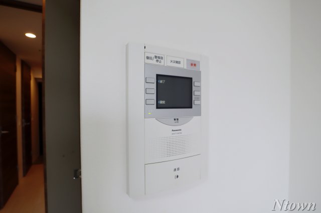 セキュリティ　モニター付きインターホンです