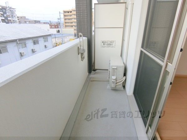 バルコニー　ベランダ