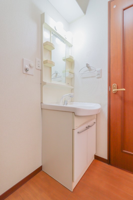 洗面設備　図面と現状に相違がある場合には現状を優先