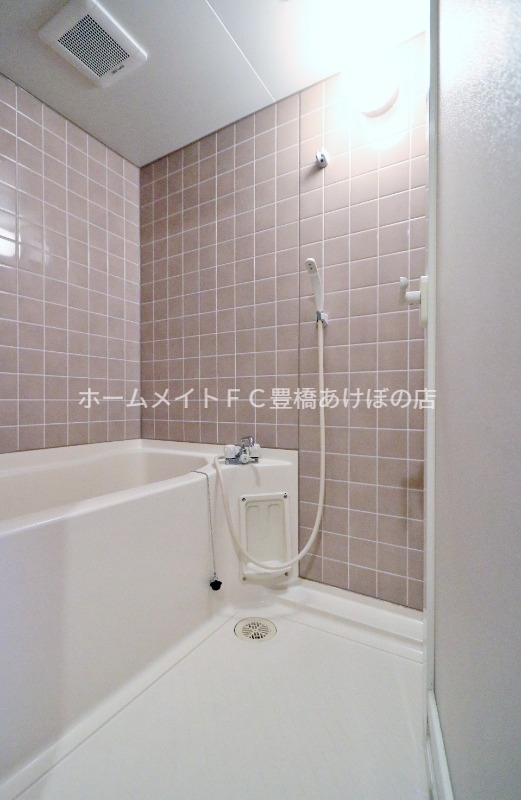 バス・シャワールーム　同型別部屋写真