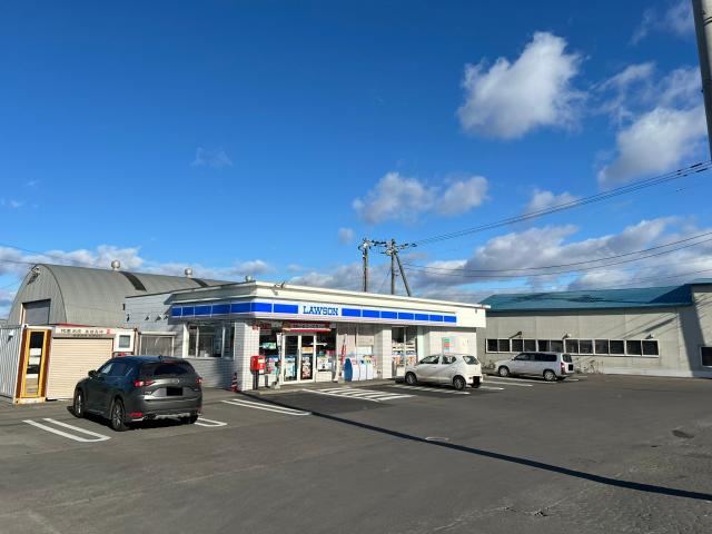 コンビニ　ローソン釧路町中央店（コンビニ）まで2258m