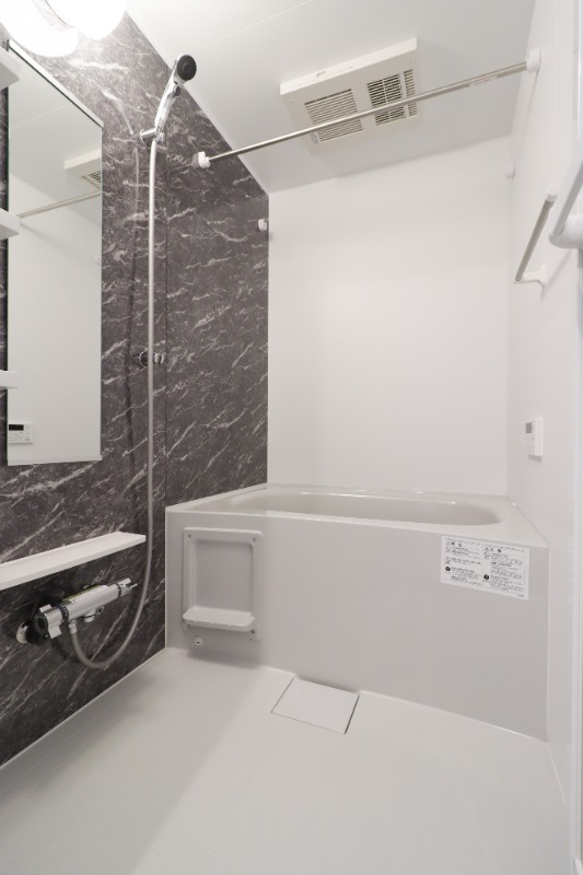 バス・シャワールーム　図面と現状に相違がある場合には現状を優先