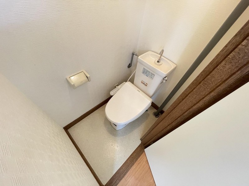 トイレ　トイレ