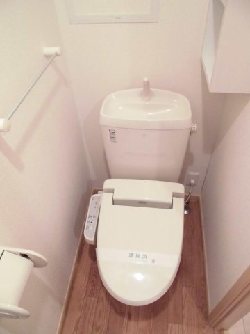 トイレ　シンプルで使いやすいトイレです