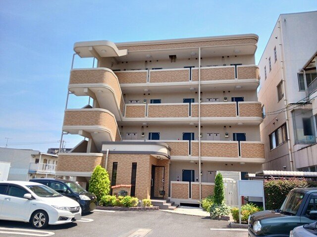 建物外観　おしゃれな外観です